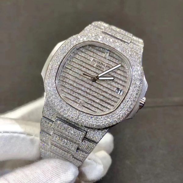 Patek Philippe Nautilus 5719/1G-001 Chế Tác Vàng Khối 18K Kim Cương Thiên Nhiên