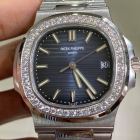 Patek Philippe Nautilus 5711A Chế Tác Niềng Kim Cương Thiên Nhiên