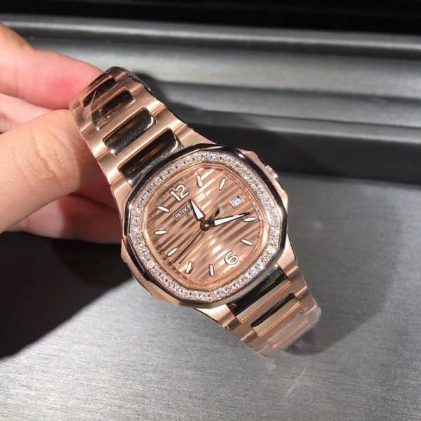 Patek Philippe Jumbo 5711r  Vàng Khối 18K