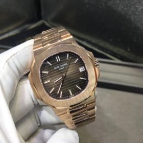 Patek Philippe Nautilus 5711R Chế Tác Vàng Khối 18K