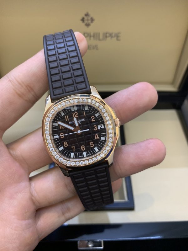 Patek Philippe  5068R-001 Độ Vàng Khối 18K Kim Cương Thiên Nhiên