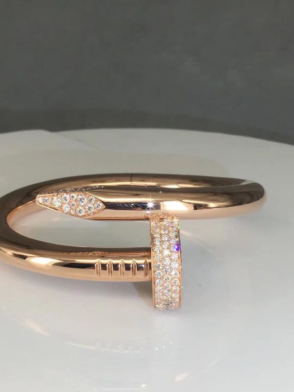 Nhẫn Cartie Đầu Đinh Vàng 18K