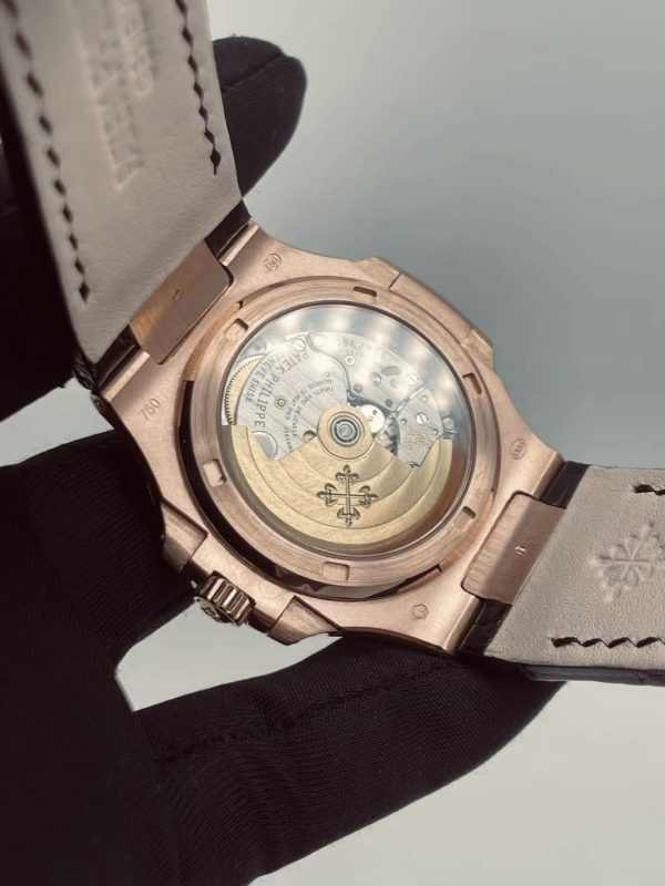 PATEK PHILIPPE NAUTILUS 5711 Rep 1:1 ROSE GOLD  DÂY DA