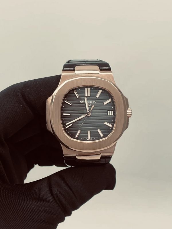 PATEK PHILIPPE NAUTILUS 5711 Rep 1:1 ROSE GOLD  DÂY DA