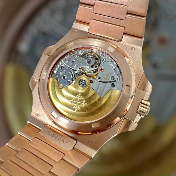 PATEK PHILIPPE NAUTILUS 5723/112R 001 ROSE GOLD 18K RUBY BEZEL