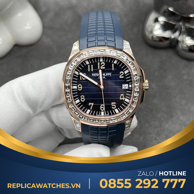 Patek philippe aquanaut 5168 baguette diamond blue dial